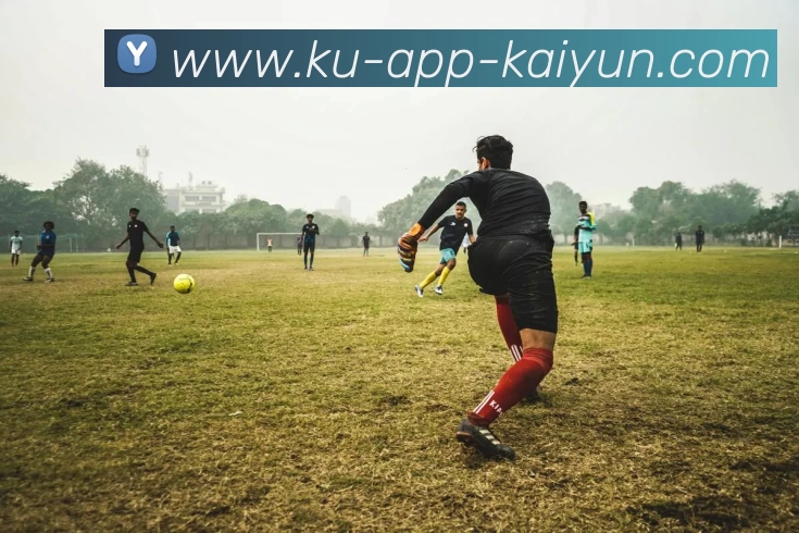 米体：普利希奇努力康复力争下场出战；萨56能否出场仍需评估